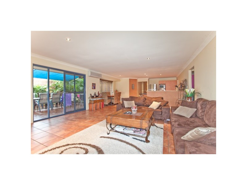 47 Tussock Crescent, Elanora QLD 4221