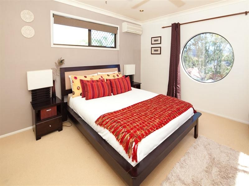 90 Thorngate Drive, Robina QLD 4226