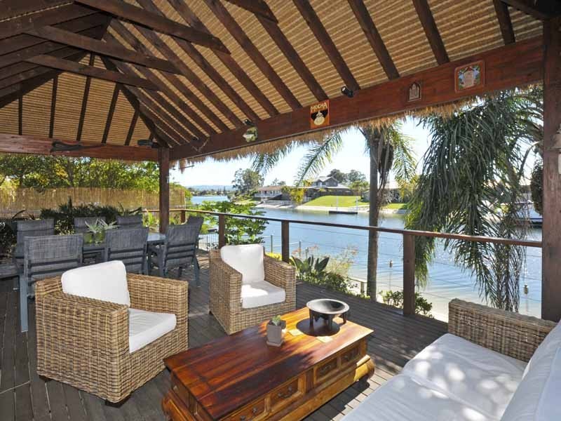 32 Port Drive, Mermaid Waters QLD 4218