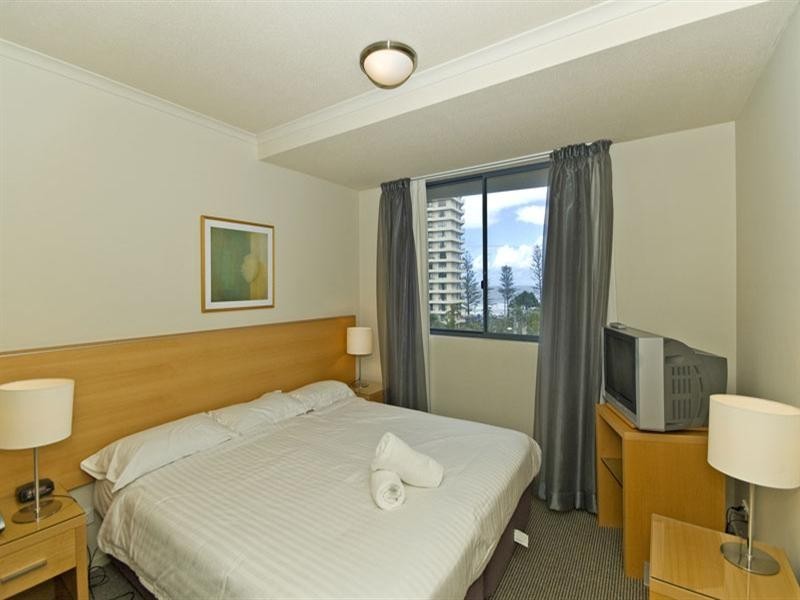 1044 ‘Swell’ 1 Ocean Street, Burleigh Heads QLD 4220