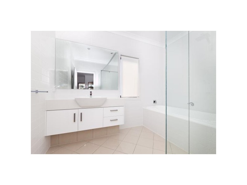 1 Cormack Place, Currumbin Waters QLD 4223