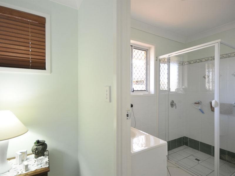 21 Treeview Drive, Burleigh Waters QLD 4220