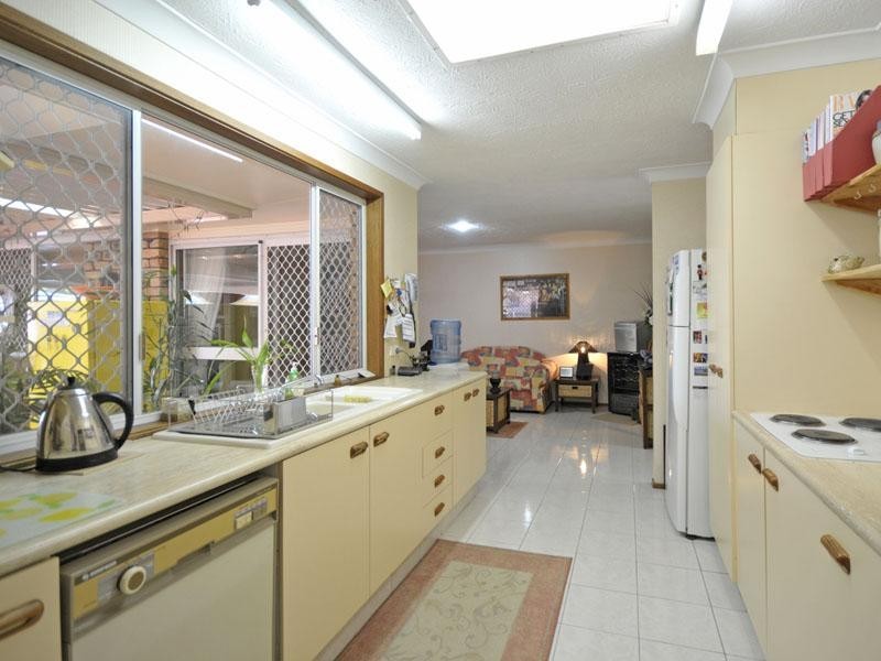 21 Treeview Drive, Burleigh Waters QLD 4220