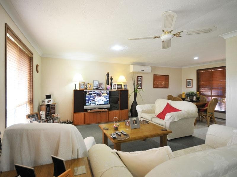 21 Treeview Drive, Burleigh Waters QLD 4220