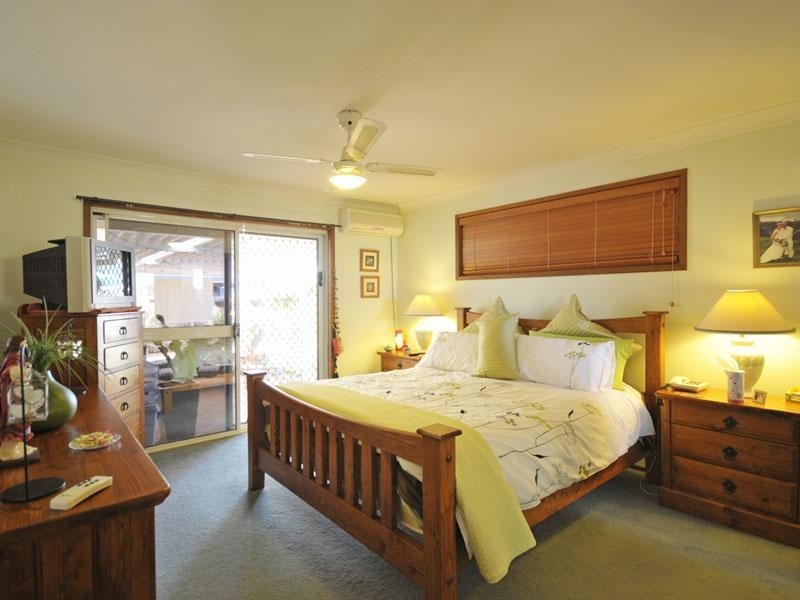 21 Treeview Drive, Burleigh Waters QLD 4220