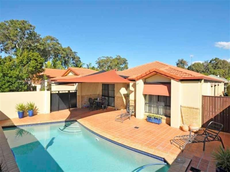 14 Sea Eagle Drive, Burleigh Waters QLD 4220