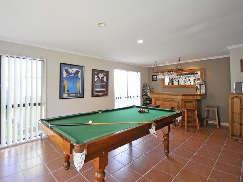 14 Sea Eagle Drive, Burleigh Waters QLD 4220