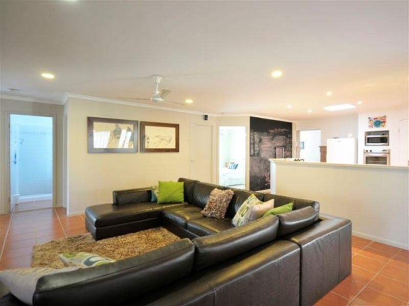 14 Sea Eagle Drive, Burleigh Waters QLD 4220