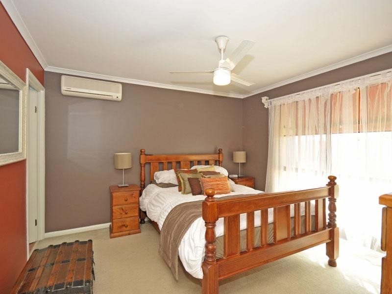 14 Sea Eagle Drive, Burleigh Waters QLD 4220