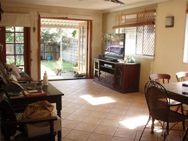 107 Albion Avenue, Miami QLD 4220