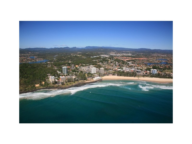 6 East Street, Burleigh Heads QLD 4220