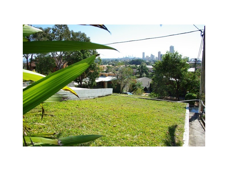 6 East Street, Burleigh Heads QLD 4220