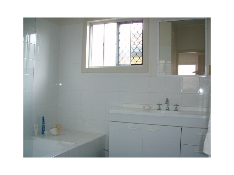 143 Nobby Parade, Miami QLD 4220