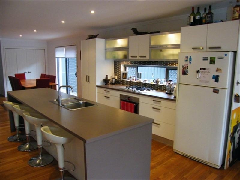 33 Bardon Avenue, Miami QLD 4220