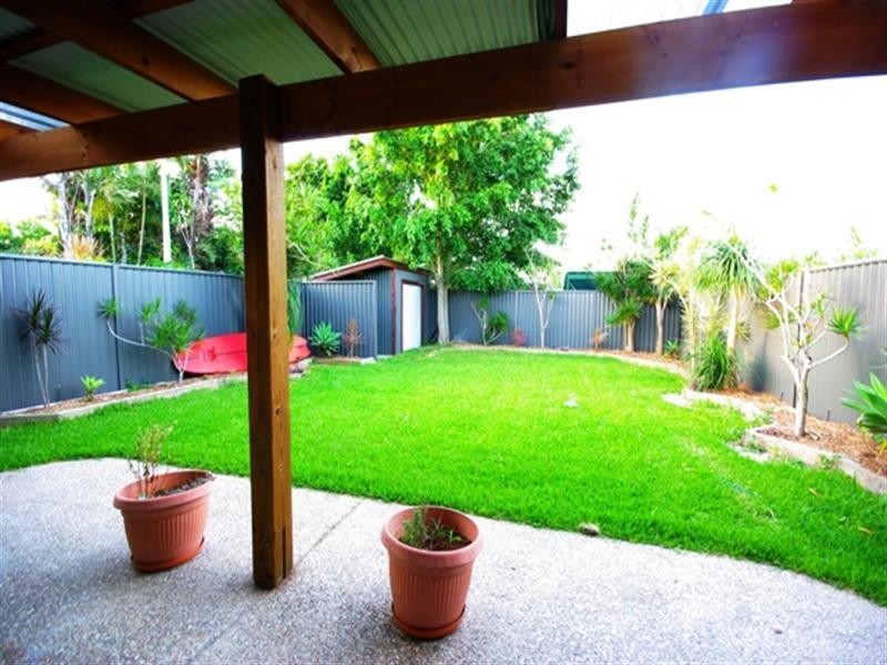 33 Bardon Avenue, Miami QLD 4220