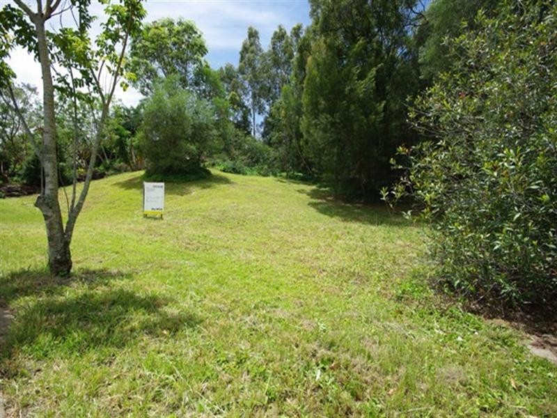 12 Forest Drive, Elanora QLD 4221