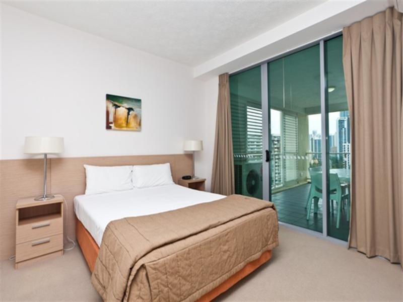 1103/18 Fern Street, Surfers Paradise QLD 4217