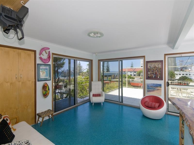 11 Kelly Avenue, Miami QLD 4220