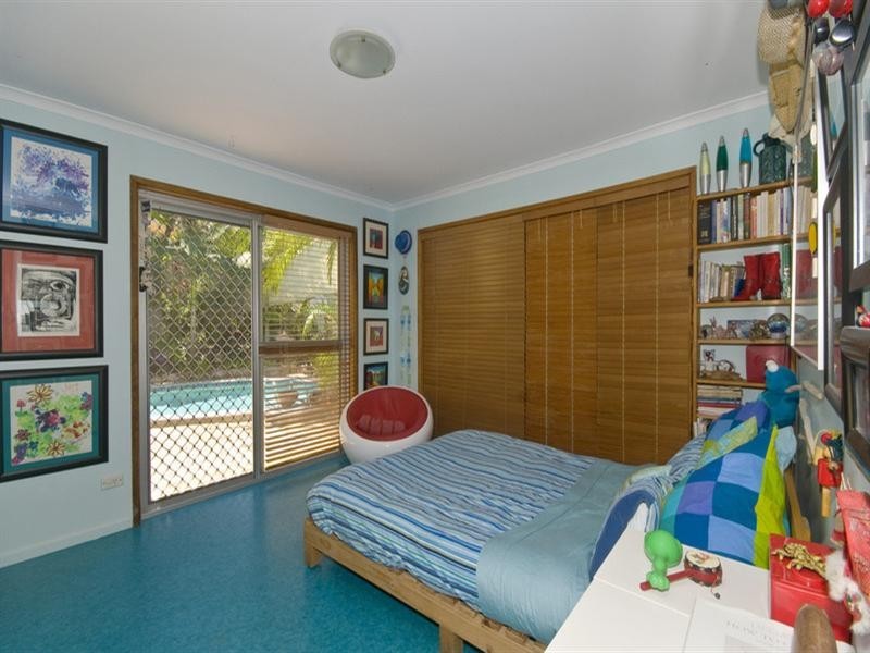 11 Kelly Avenue, Miami QLD 4220