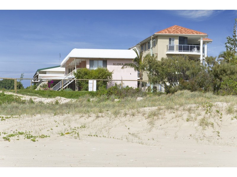 222 Pacific Parade, Bilinga QLD 4225