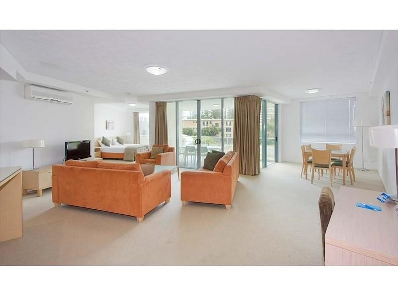 104/18 Fern Street, Surfers Paradise QLD 4217