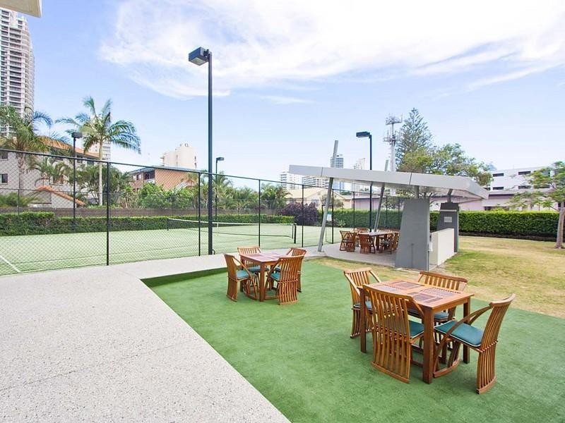 104/18 Fern Street, Surfers Paradise QLD 4217