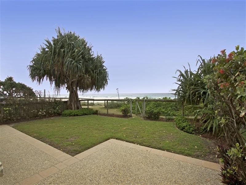 41 Jefferson Lane, Palm Beach QLD 4221