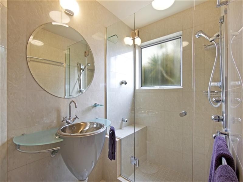 41 Jefferson Lane, Palm Beach QLD 4221