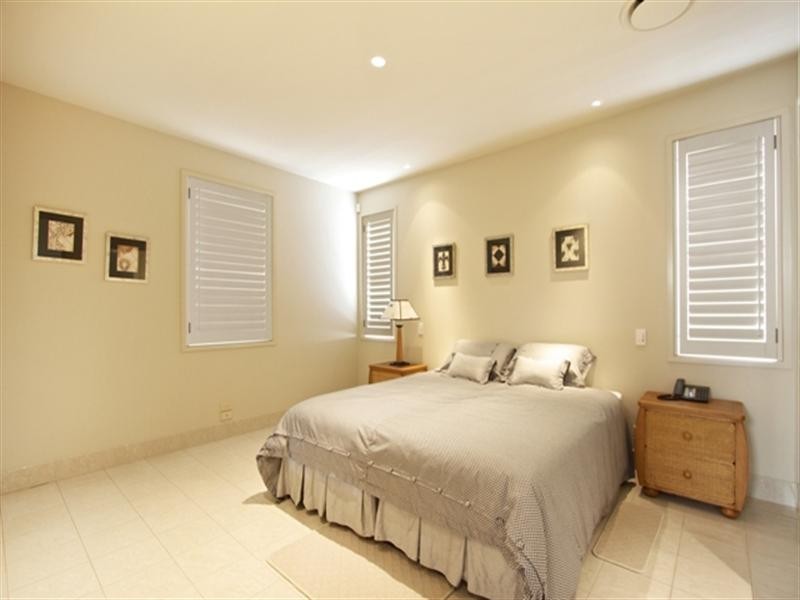 41 Jefferson Lane, Palm Beach QLD 4221