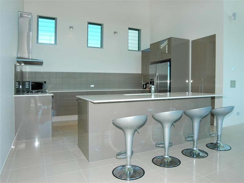 68 Strawberry Road, Mudgeeraba QLD 4213