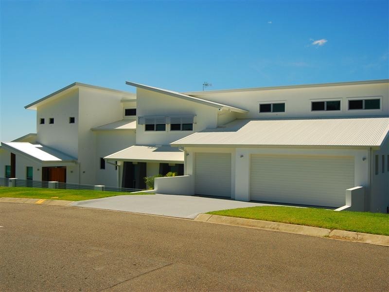 68 Strawberry Road, Mudgeeraba QLD 4213