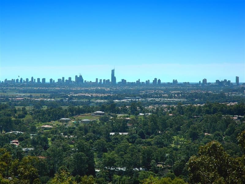 68 Strawberry Road, Mudgeeraba QLD 4213