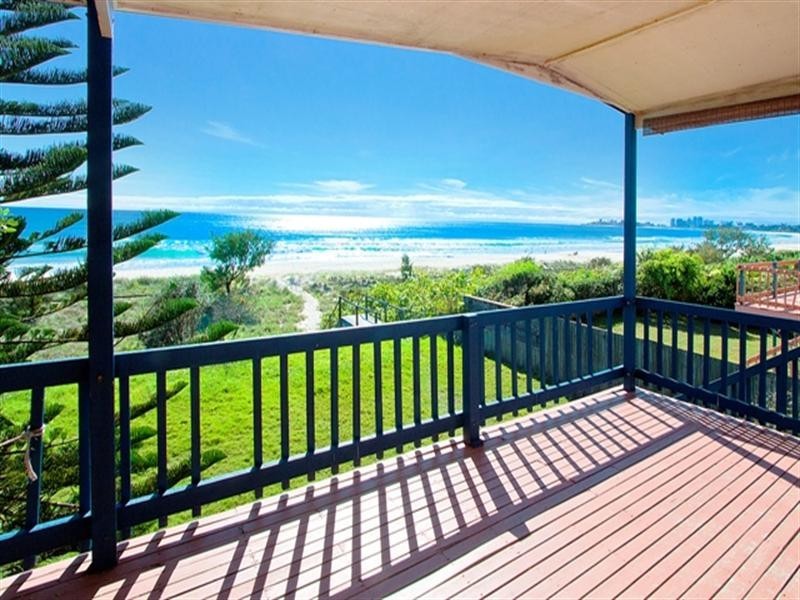 291 and 291a Golden Four Drive, Bilinga QLD 4225