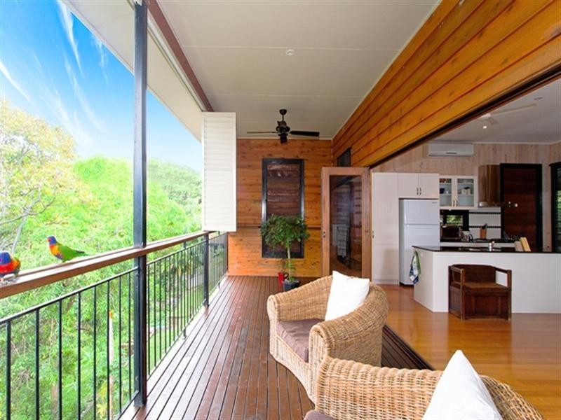 14 Woodgee Street, Currumbin QLD 4223