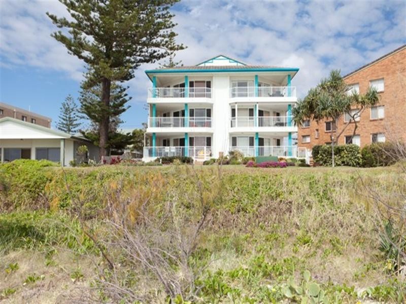 9/359 Golden Four Drive, Tugun QLD 4224