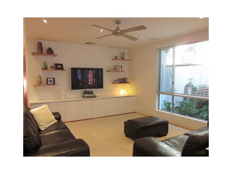 7B ‘Waterford Lodge’, Paradise Place, Surfers Paradise QLD 4217