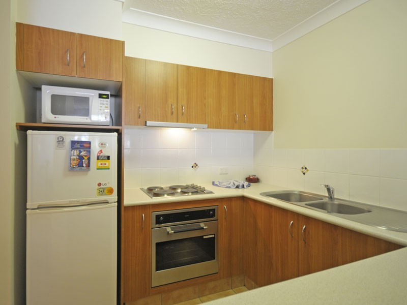 11/38 Petrel Avenue, Mermaid Beach QLD 4218