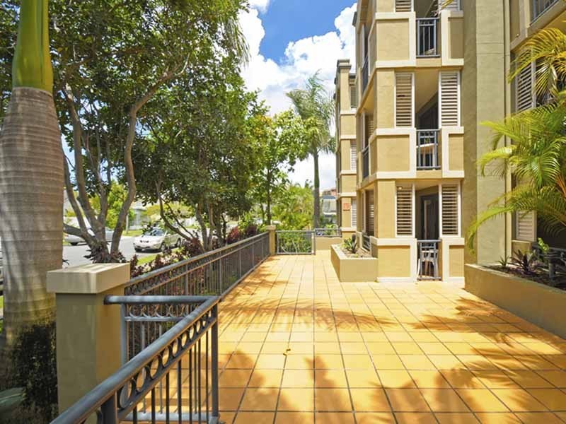 11/38 Petrel Avenue, Mermaid Beach QLD 4218