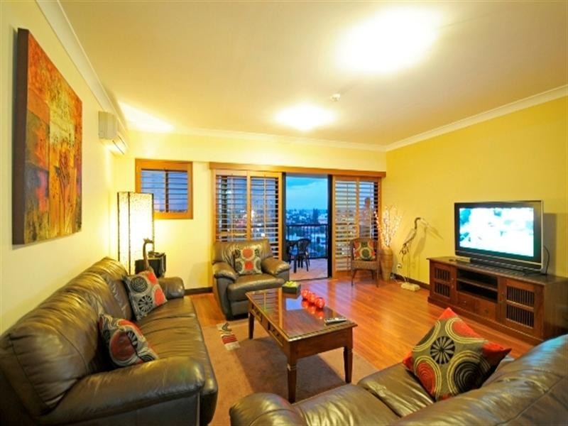 A32 ‘Magic Mountain Apartments’, Great Hall Drive, Miami QLD 4220