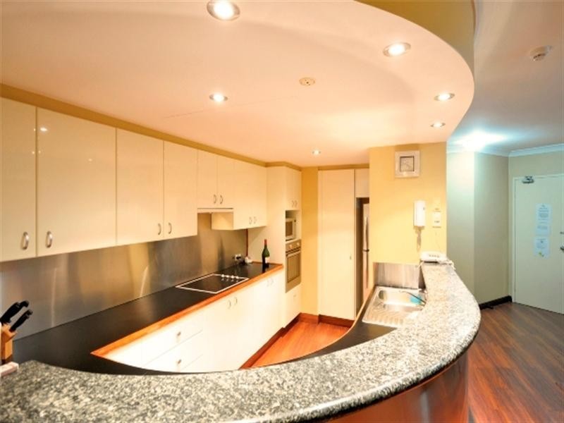 A32 ‘Magic Mountain Apartments’, Great Hall Drive, Miami QLD 4220