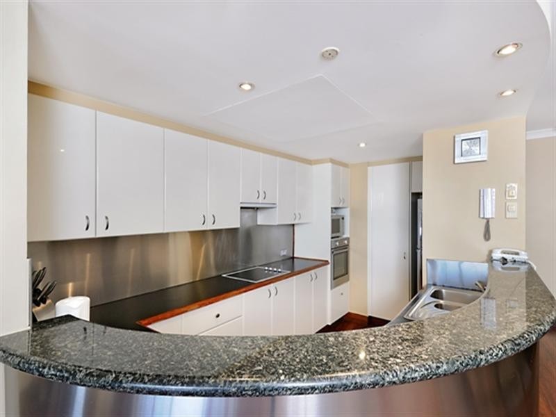 A32 ‘Magic Mountain Apartments’, Great Hall Drive, Miami QLD 4220