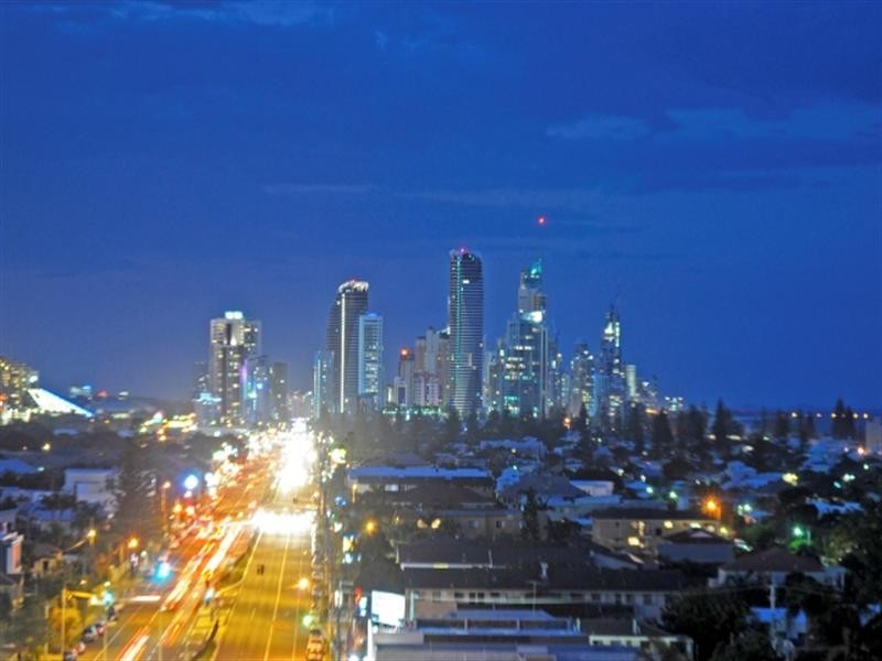 A32 ‘Magic Mountain Apartments’, Great Hall Drive, Miami QLD 4220