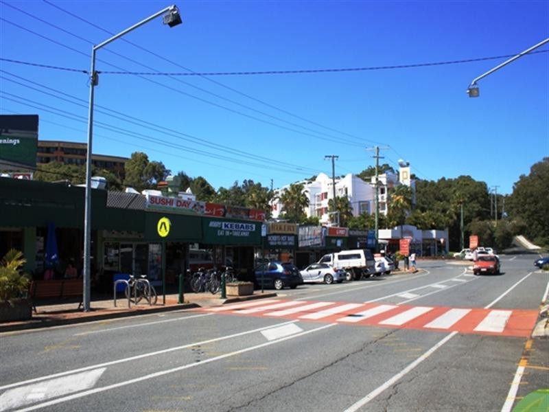 4 Seagull Avenue, Mermaid Beach QLD 4218