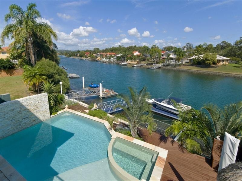 4 Melaleuca Drive, Palm Beach QLD 4221