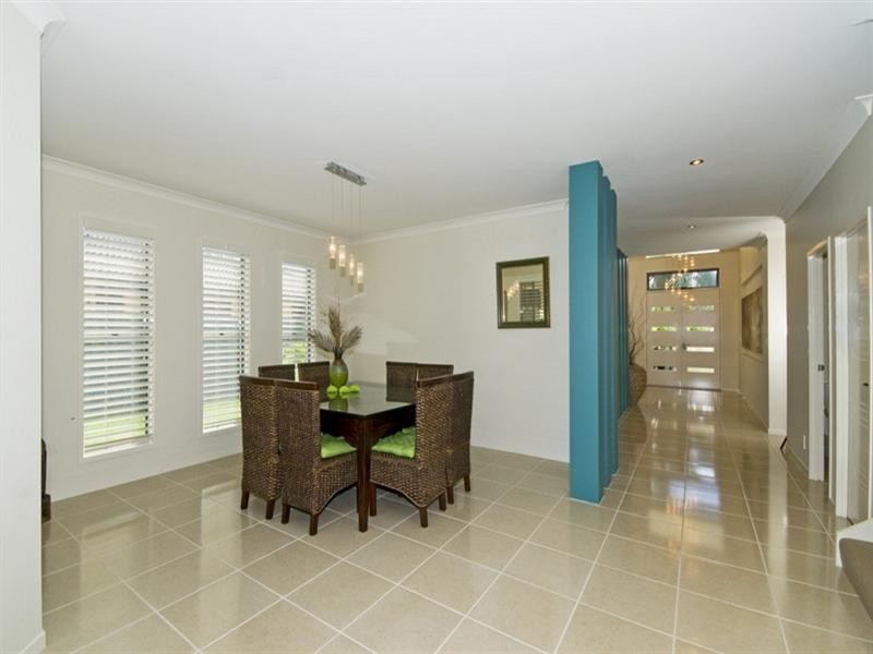 4 Melaleuca Drive, Palm Beach QLD 4221