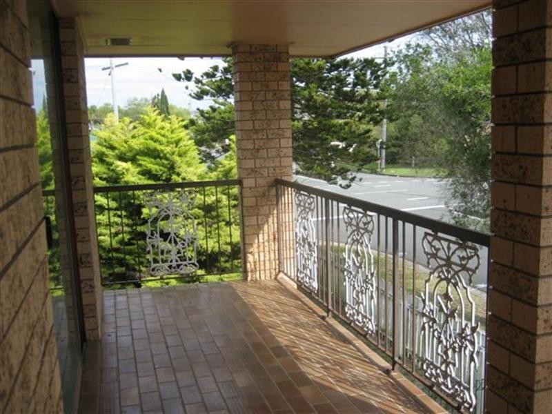 50 Twenty Sixth Avenue, Palm Beach QLD 4221