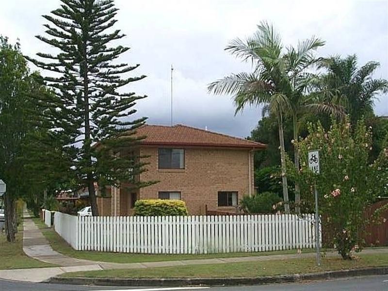 50 Twenty Sixth Avenue, Palm Beach QLD 4221