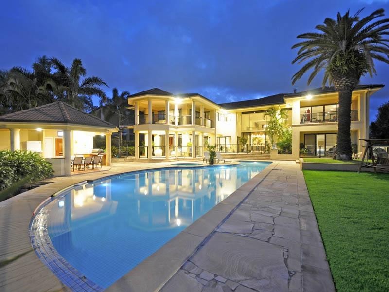 28 Maryland Avenue, Carrara QLD 4211