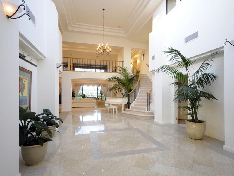 28 Maryland Avenue, Carrara QLD 4211