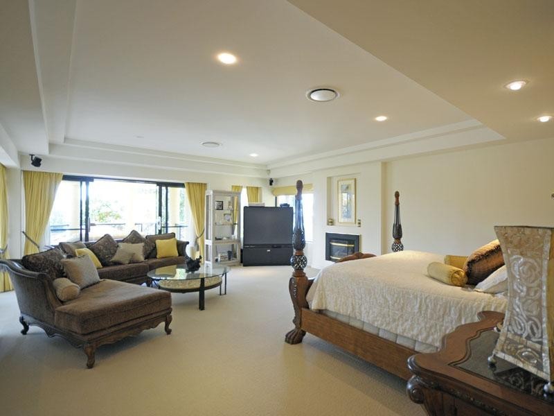 28 Maryland Avenue, Carrara QLD 4211